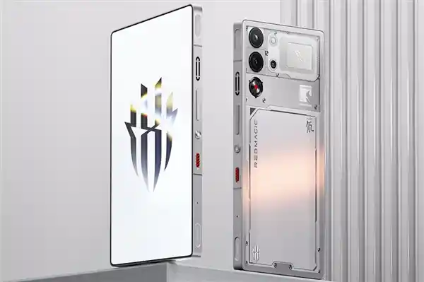 《性能怪兽来袭！红魔10S Pro真全面屏旗舰震撼发布：4499元起》