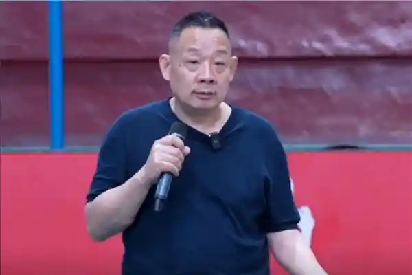 于东来再启私密模式：我需要一段独处时光