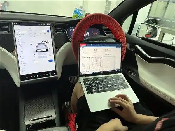 跨界颠覆：IT维修巨头强势入局电动汽车维修新蓝海