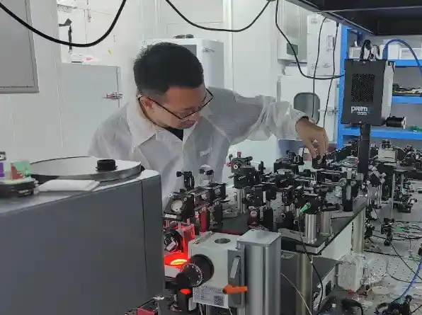 双光子工厂惊艳登场！中大团队打造量子纠缠光源新纪元